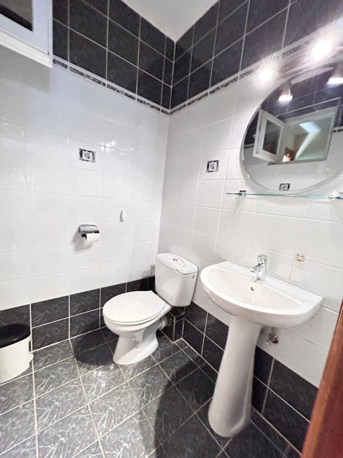 שיופוק 5 Haloszobas Wellness Vip House - Privat Medence מראה חיצוני תמונה