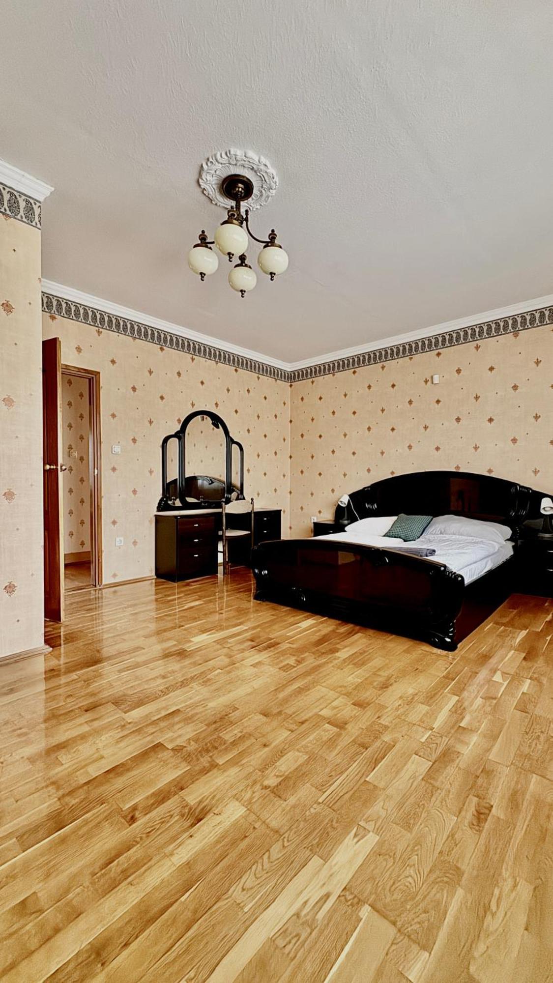 שיופוק 5 Haloszobas Wellness Vip House - Privat Medence מראה חיצוני תמונה