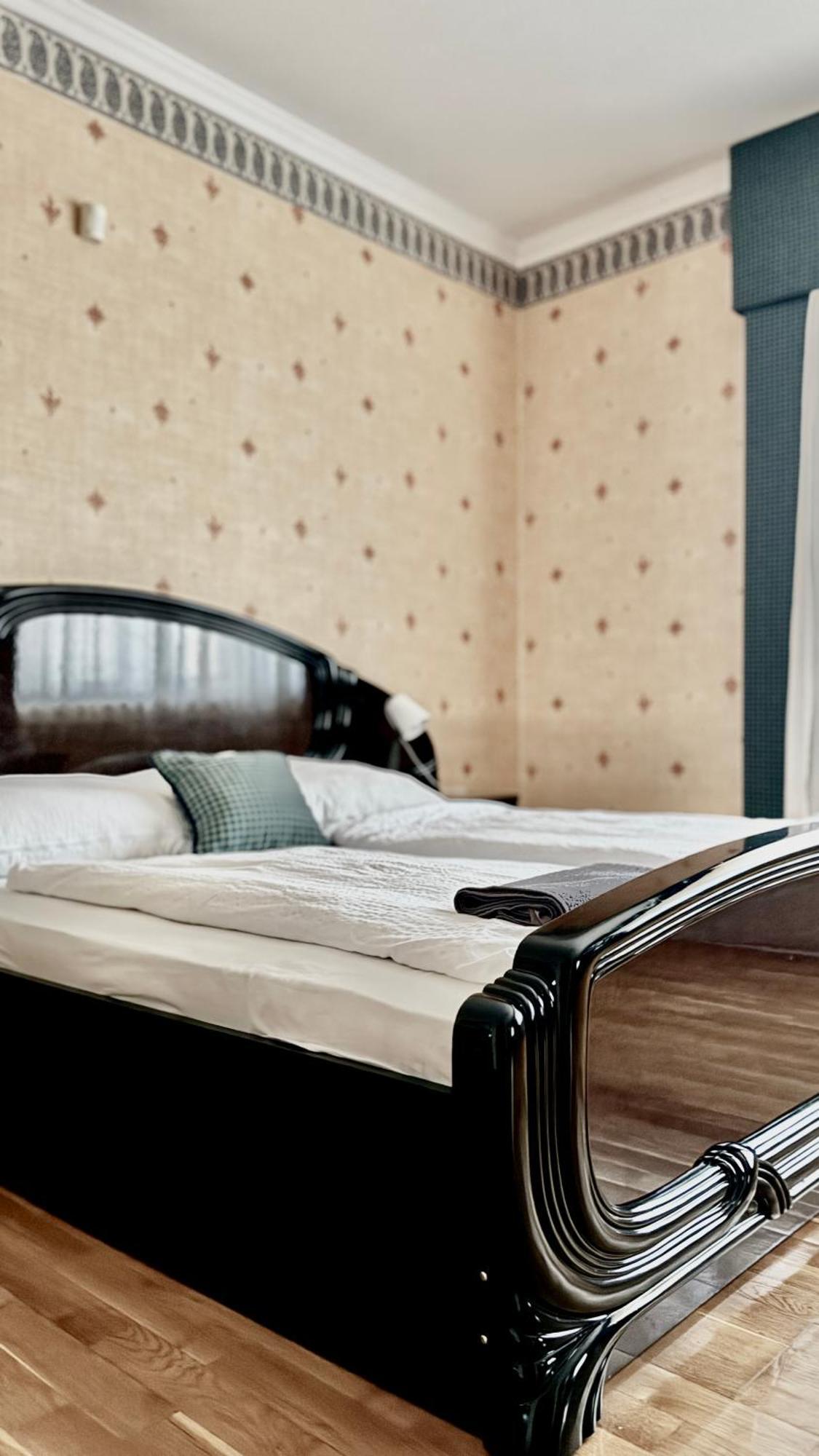 שיופוק 5 Haloszobas Wellness Vip House - Privat Medence מראה חיצוני תמונה