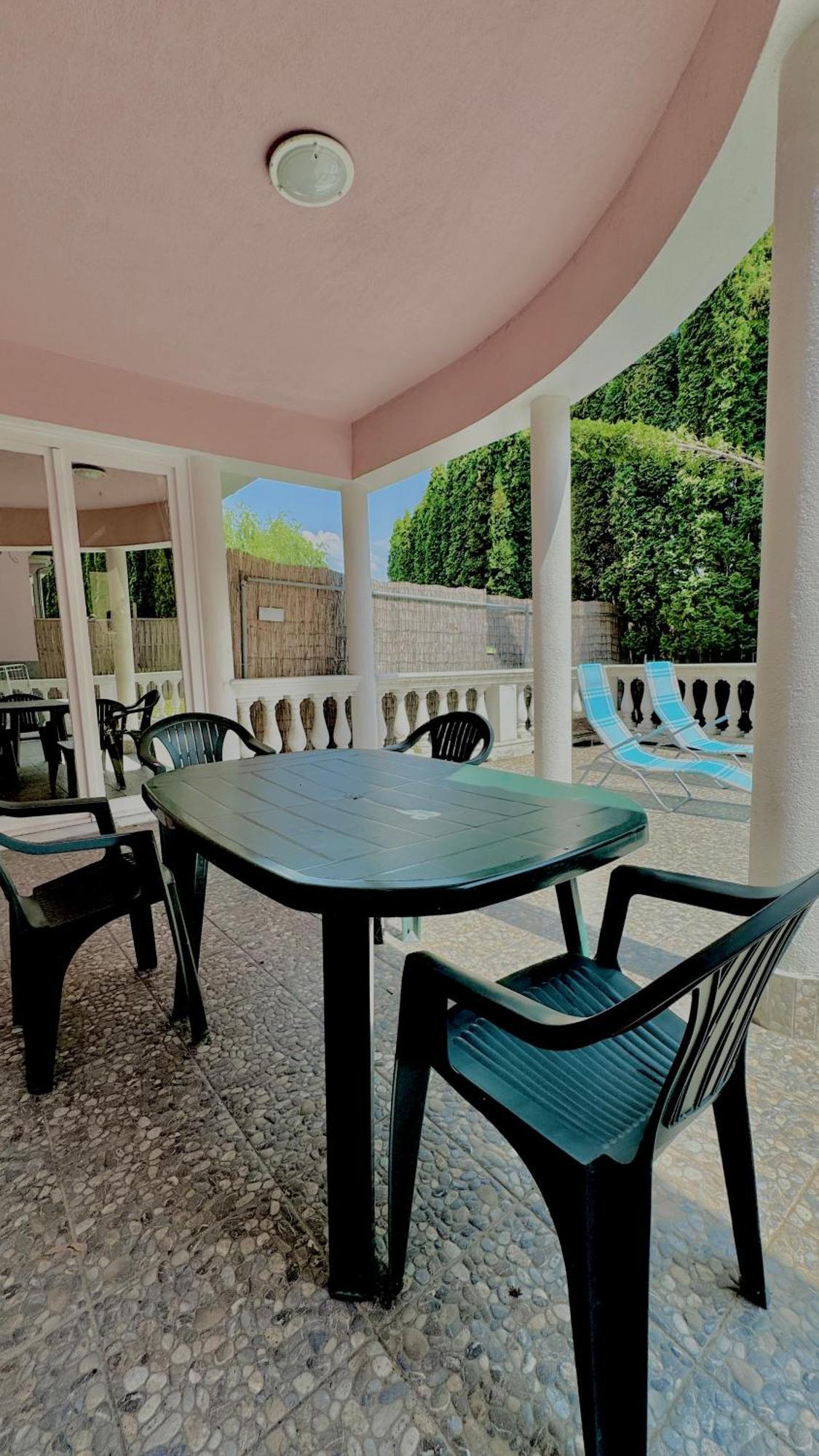 שיופוק 5 Haloszobas Wellness Vip House - Privat Medence מראה חיצוני תמונה